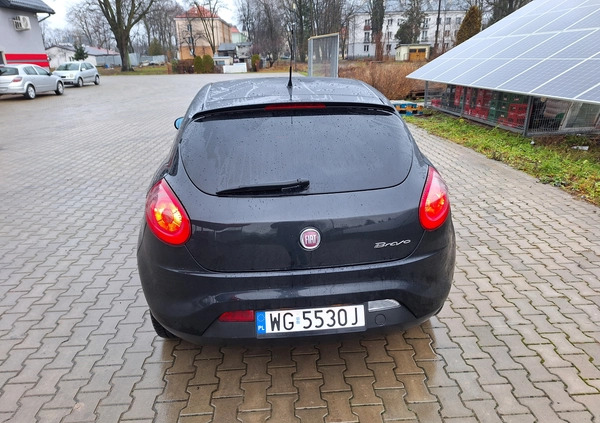 Fiat Bravo cena 12700 przebieg: 277000, rok produkcji 2009 z Szczebrzeszyn małe 106